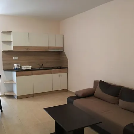 Palace De Luxe 3* Ahyolu