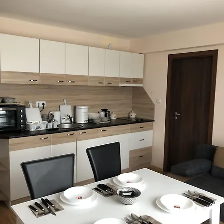 Palace De Luxe Apart Otel 3*